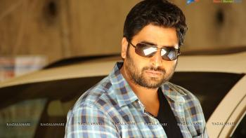 Rowdy Fellow: Rana in sunglasses. 