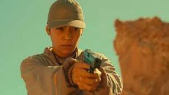 Sayen: La Ruta Seca scene 3: Indigenous woman aims gun