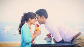 Love Per Square Foot Movie: Sanjay & Karina