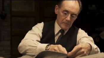 The Outfit Movie: Mark Rylance sews a suit