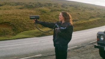 Tollbooth Scene #2: Annes Elwy with speed gun