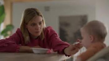 The Wonder Weeks: A mom and her child