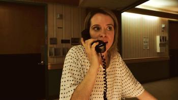 Unsane Movie: Sawyer talks on the phone