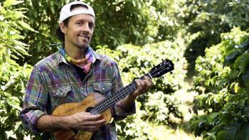 Celebrity Show-Off TV Show: Jason Mraz turns his daily avocado farm routine into a musical comedy