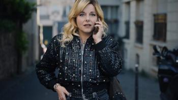 The Confidante: Christelle (Laure Calamy) on her cell phone