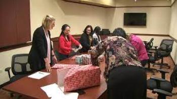 Dear Santa: The Series screenshot 2