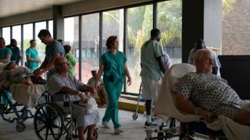 Five Days at Memorial television: Screenshot #3