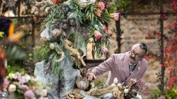 Full Bloom TV Show: Taking a close look at a contestant's creation