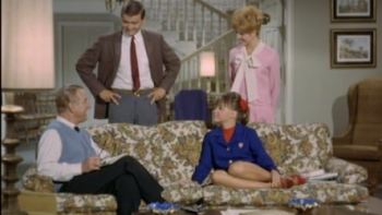 Gidget screenshot 3: Professor Lawrence, Joe, Gidget, and Alice on and around sofa talking