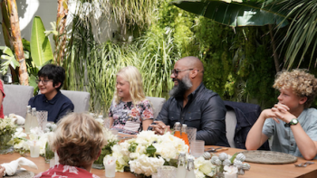Home Sweet Home TV Show: Sharing experiences after swapping homes. 