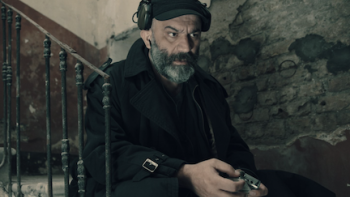 Hot Skull TV Show: Anton.