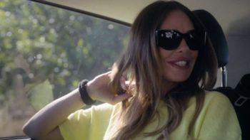 I Am Ilary TV show screenshot 3: Ilary Blasi inside a car. 