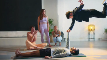 Magic for Humans Spain TV Show: Making yoga magical