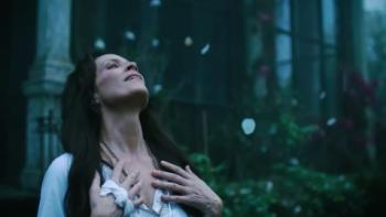 Mayfair Witches: Annabeth Gish as Dierdre