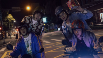 Million-Follower Detective TV show screenshot 3: Four influencers riding motor bikes at night. 