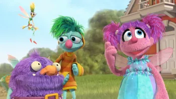 My Sesame Street Friends My Abby TV: Abby with her friends from the Fairy School, standing in front of a house.