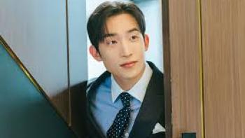 No Gain No Love TV show screenshot #3: a young man in a suit opens an office door