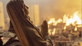 Notre-Dame TV Show: Burning cathedral. 