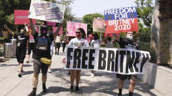 New York Times Presents Framing Britney Spears TV Show: Britney fans protesting