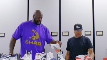 Power Moves with Shaquille O’Neal screenshot 3: Shaquille O'Neal and Allen Iverson look at different classic sneaker prototypes on a table.