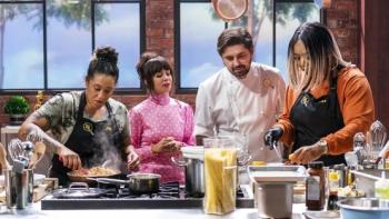 Rat in the Kitchen TV Show: Contestants cook while being sabotaged
