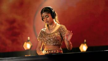 Spin TV Show: Rhea at the DJ competition