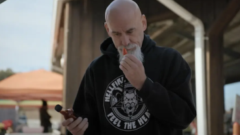 Superhot: The Spicy World of Pepper People screenshot 1: Johnny Scoville tastes a hotsauce. 