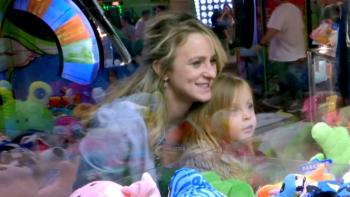 Teen Mom 2 TV Show: Leah Messer with daughter