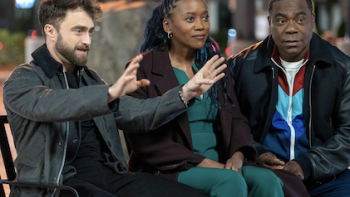 The Fall and Rise of Reggie Jenkins screenshot 2: Arthur, Monica, and Reggie sit on a bench talking. 