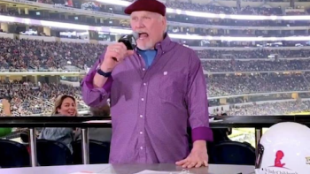 Terry Bradshaw at an event. 