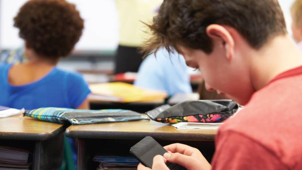 It's Ridiculously Easy for Kids to Cheat Now | Common Sense Media