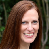Headshot of Dolly Klock