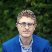 Headshot of Jeff Knutson