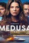 Medusa TV show poster: (R to L) Manolo Cardona, Juana Acosta, and Sebastián Martínez. A boat is on fire beneath their faces.